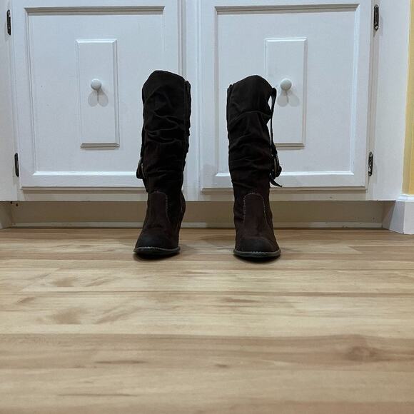 Predictions Brown Western Stitched Boots - Picture 1 of 4